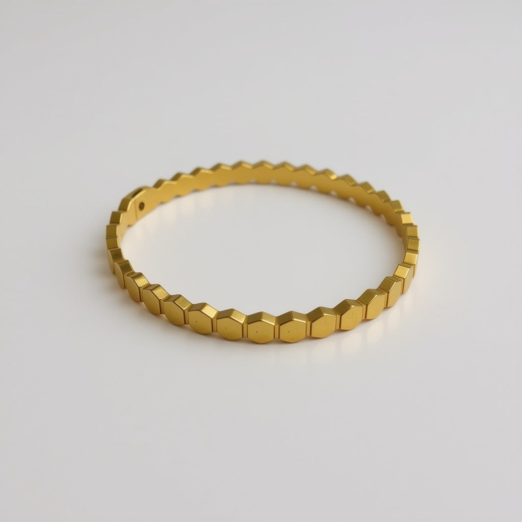 HexaGlow Gold-Plated Bangle